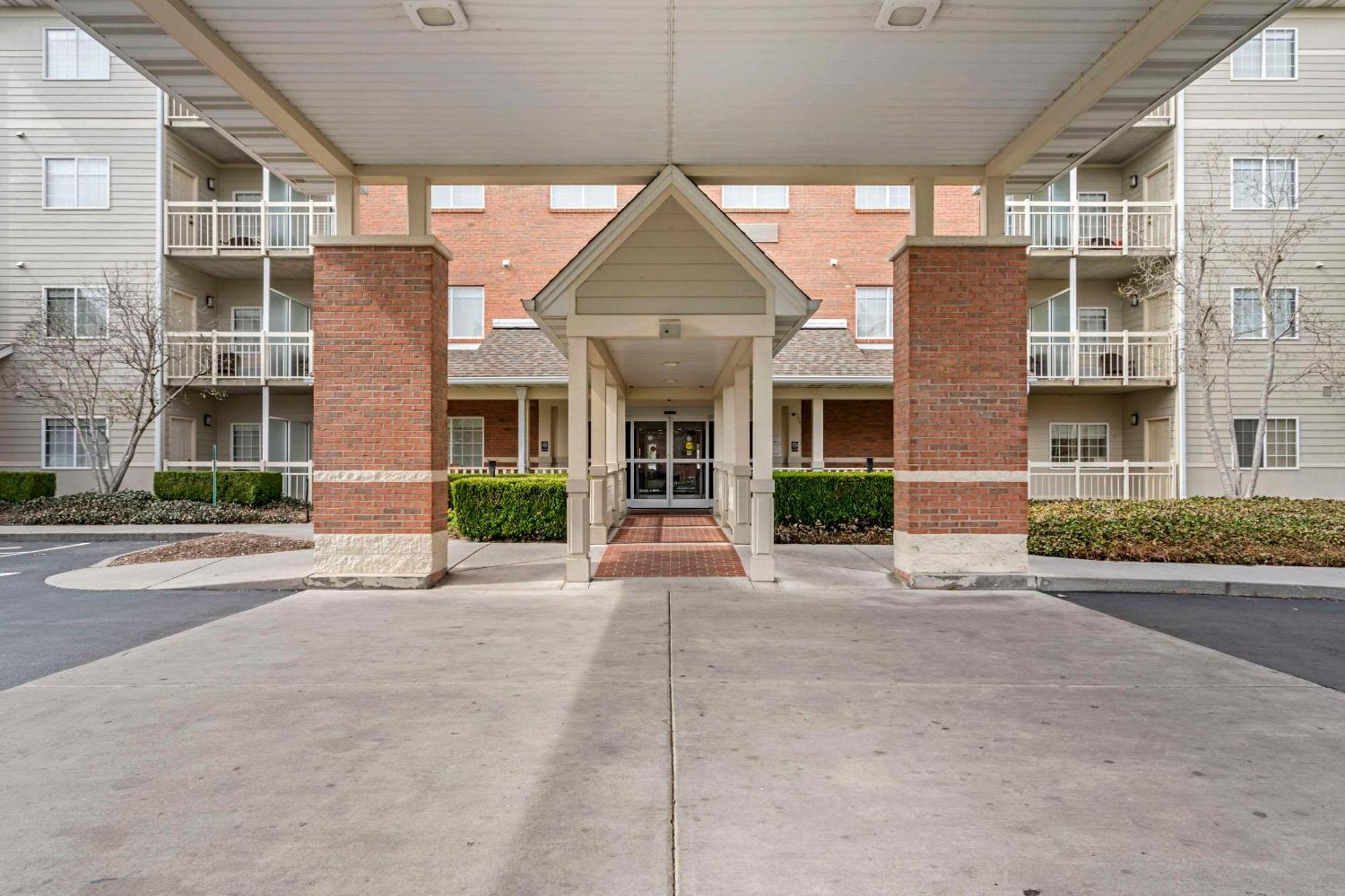 MainStay Suites Centro de Conferencias Pigeon Forge Exterior foto
